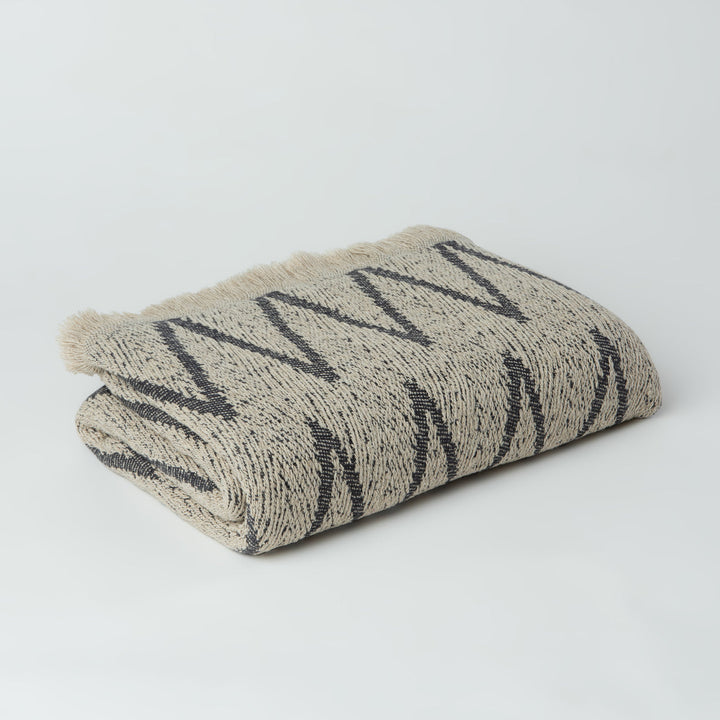 Zig Zag Pattern Turkish Throw