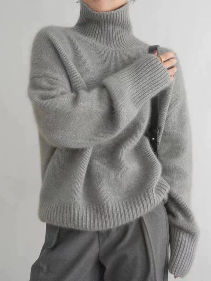 Lena – Soft Knit Turtleneck Jumber