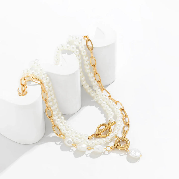 Multilayer Imitation Pearl OT Buckle Pendant Necklace