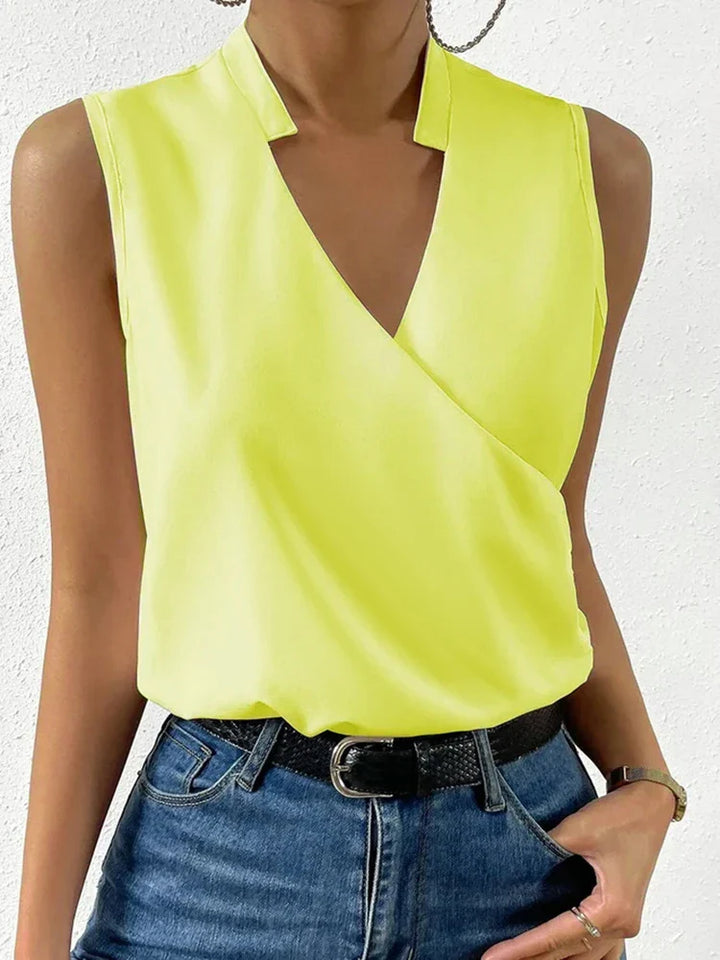 Fashion V-neck Sleeveless shirt